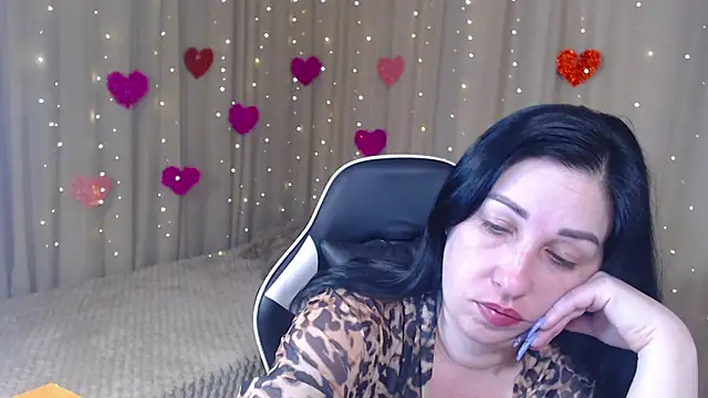 Snapshot of JillStevens chatting on 03/11/26, 11:43 JillStevens online show from 03/11/26, 11:43