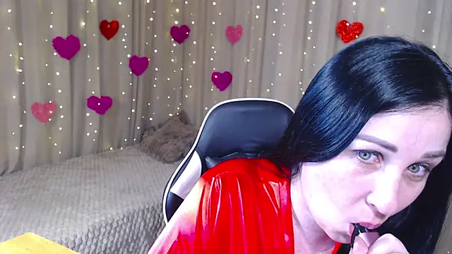 Snapshot of JillStevens chatting on 04/06/26, 02:29 JillStevens online show from 04/06/26, 02:29