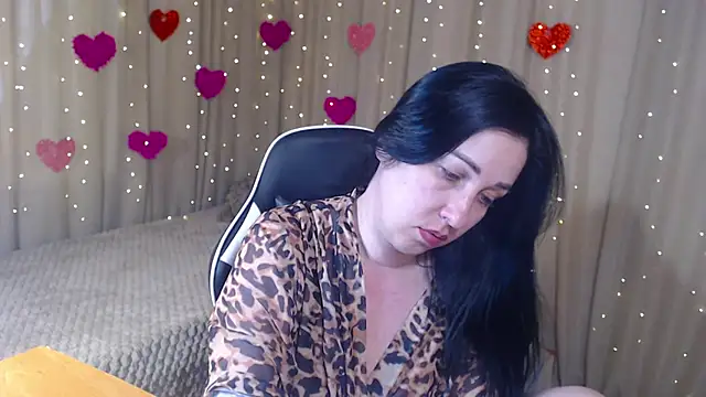 Snapshot of JillStevens chatting on 03/17/26, 12:08 JillStevens online show from 03/17/26, 12:08