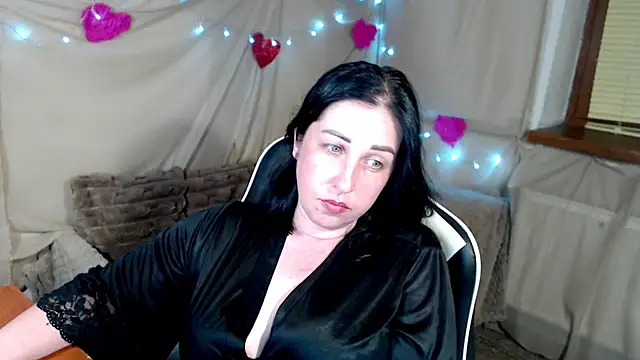 Snapshot of JillStevens chatting on 06/06/26, 09:20 JillStevens online show from 06/06/26, 09:20