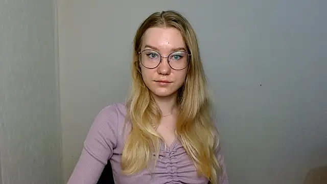 cindi hot online show from 11/27/25, 09:43