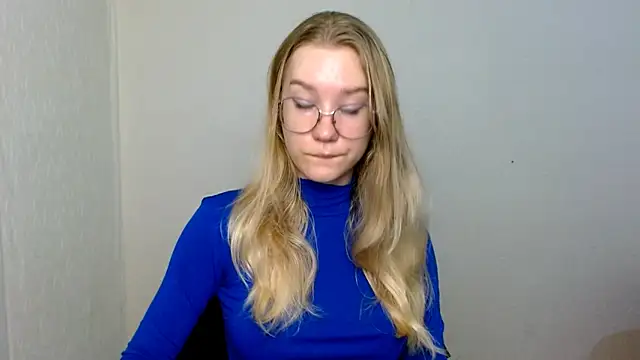 cindi hot online show from 11/26/25, 09:09