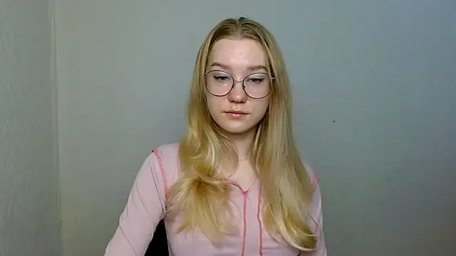 cindi hot online show from 11/23/25, 10:58