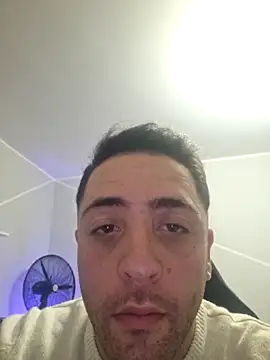 1ninefellababy online show from 12/18/25, 06:23