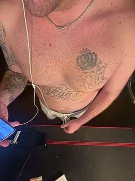 1ninefellababy online show from 01/19/26, 04:22