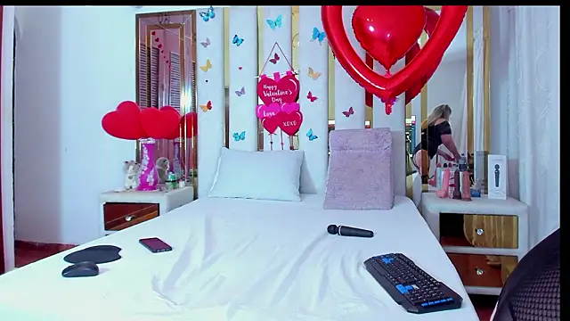 AnyelaGitanaMature online show from 02/17/26, 03:15