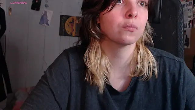 Saya sweet online show from 06/02/26, 06:02