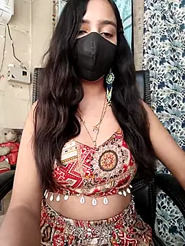 Snapshot of Parinaaz18 chatting on 04/09/26, 01:18 Parinaaz18 online show from 04/09/26, 01:18