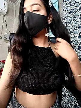 Snapshot of Parinaaz18 chatting on 03/30/26, 01:07 Parinaaz18 online show from 03/30/26, 01:07