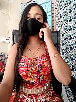 Snapshot of Parinaaz18 chatting on 09/09/25, 02:32 Parinaaz18 online show from 09/09/25, 02:32