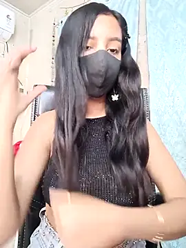 Snapshot of Parinaaz18 chatting on 03/10/26, 01:42 Parinaaz18 online show from 03/10/26, 01:42