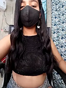 Snapshot of Parinaaz18 chatting on 03/28/26, 12:55 Parinaaz18 online show from 03/28/26, 12:55