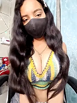 Snapshot of Parinaaz18 chatting on 03/03/26, 01:23 Parinaaz18 online show from 03/03/26, 01:23