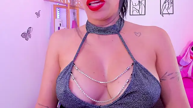EmillySanders online show from 07/29/26, 10:20
