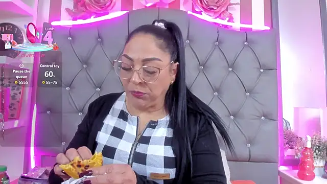 Gina Myers online show from 11/07/25, 12:42