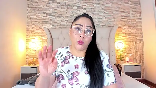 Gina Myers online show from 09/24/25, 12:44