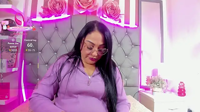 Gina Myers online show from 11/04/25, 12:20