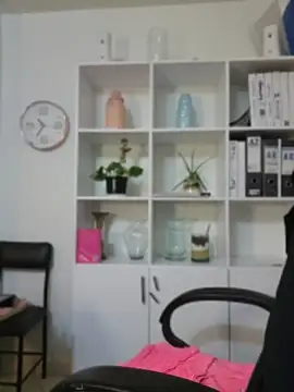 Snapshot of Gina_Myers chatting on 06/18/26, 03:38 Gina Myers online show from 06/18/26, 03:38