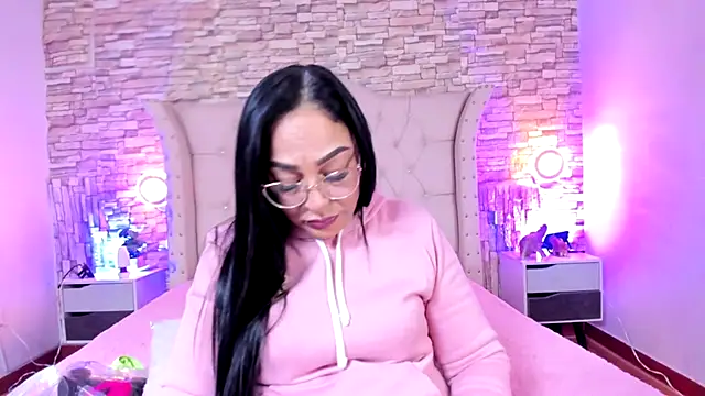 Gina Myers online show from 11/30/25, 12:39