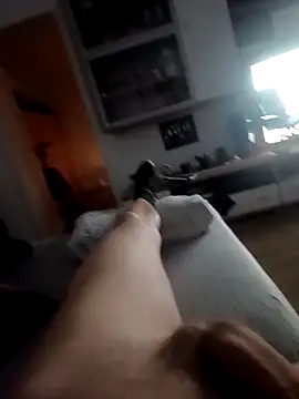 Snapshot of KidoXVII chatting on 10/01/25, 04:06 KidoXVII online show from 10/01/25, 04:06