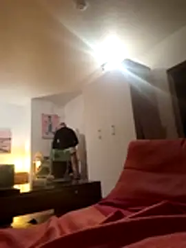 Milkasahne64 online show from 10/29/25, 05:56