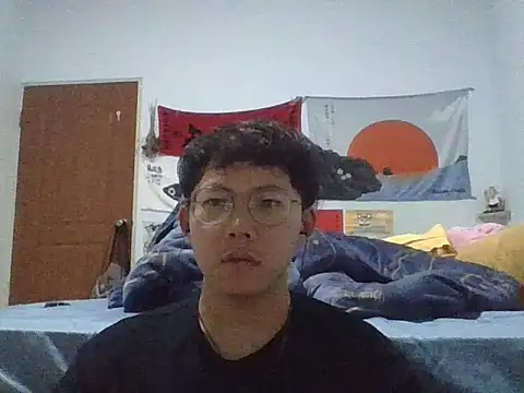 ZHIIz online show from 02/18/26, 02:57