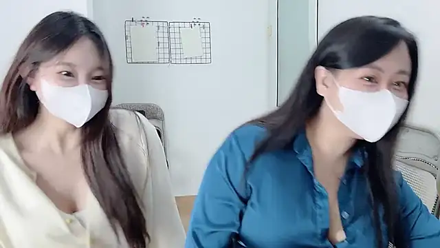 Bamboo Swetie online show from 01/12/26, 04:03