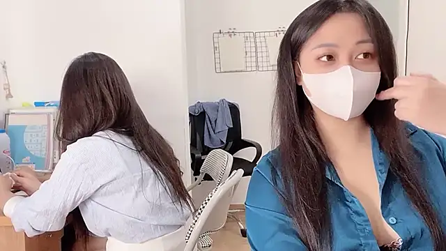 Bamboo Swetie online show from 11/25/25, 03:34