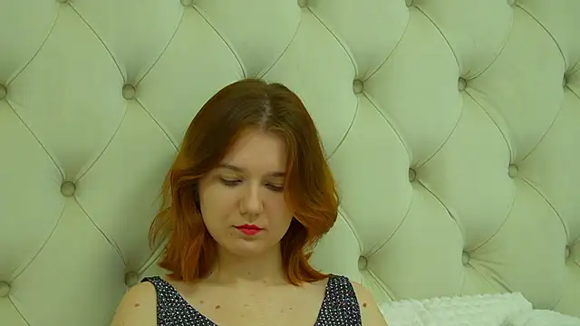 LessySmith online show from 11/30/25, 05:03