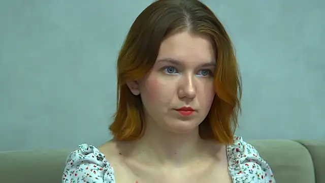 LessySmith online show from 09/29/25, 04:23