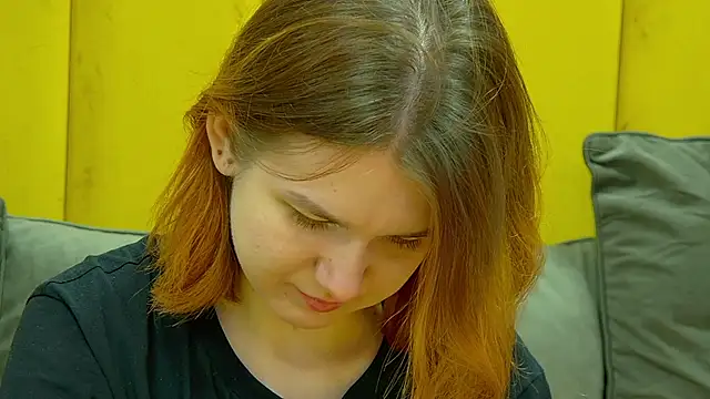 LessySmith online show from 11/14/25, 04:21