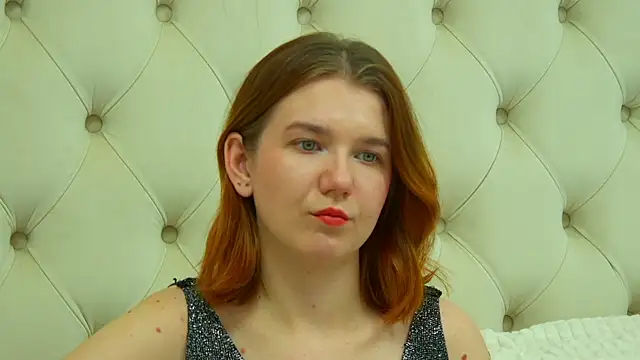 LessySmith online show from 11/16/25, 04:45