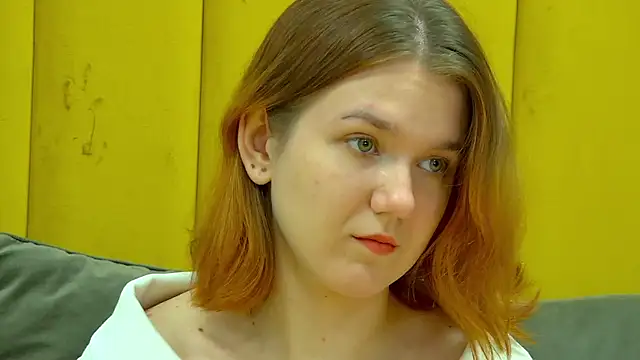 LessySmith online show from 11/03/25, 04:21