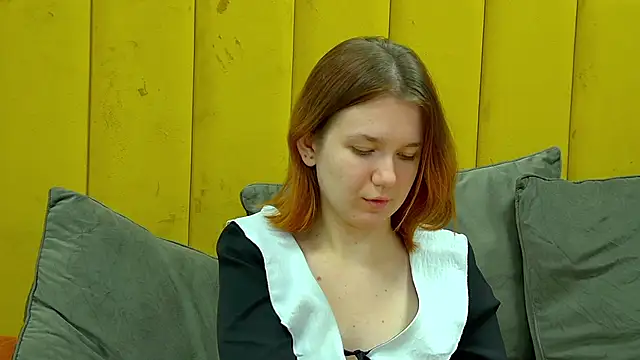 LessySmith online show from 11/08/25, 04:16