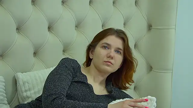 LessySmith online show from 04/05/26, 04:46