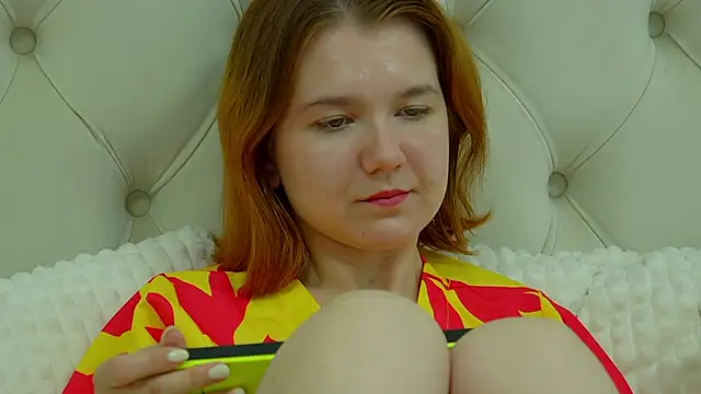 LessySmith online show from 09/20/25, 04:28