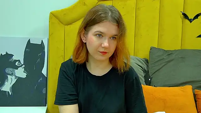 LessySmith online show from 10/27/25, 04:19