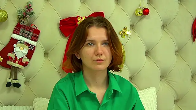 LessySmith online show from 12/22/25, 04:34