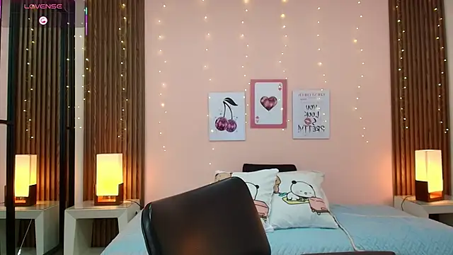 alina martinelli online show from 04/12/26, 10:29