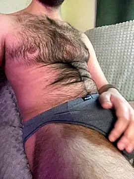 Deckard Webb1  online show from 11/21/25, 06:56