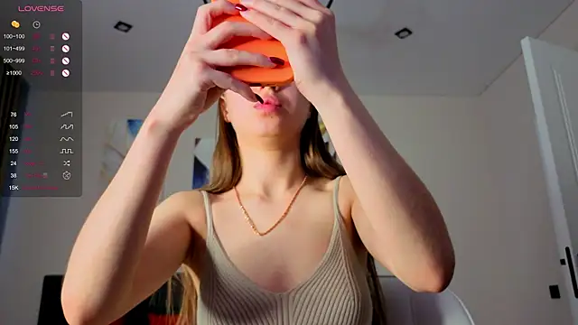 Dream emma online show from 10/31/25, 01:35