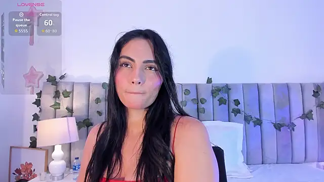 kareena basu online show from 04/16/26, 03:40