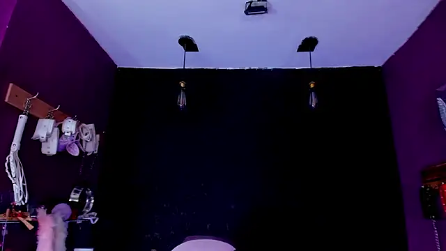 Alexa Slave online show from 02/24/26, 06:53