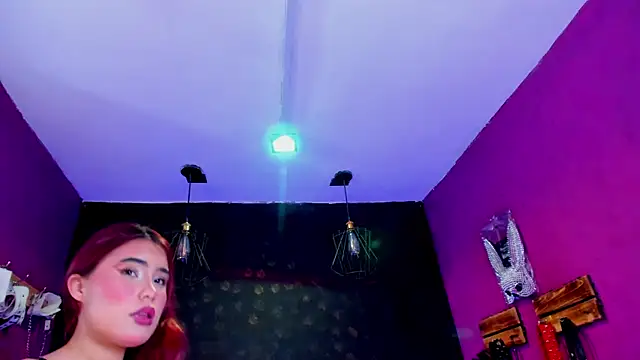 Alexa Slave online show from 05/20/26, 07:44