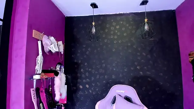 Alexa Slave online show from 02/09/26, 08:29