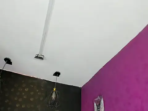 Alexa Slave online show from 10/08/25, 07:14