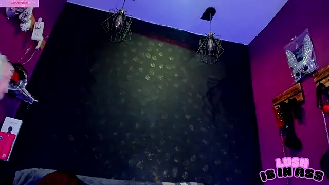 Alexa Slave online show from 04/24/26, 07:27
