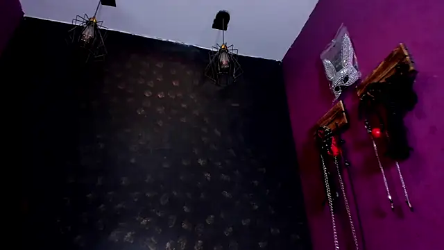 Alexa Slave online show from 11/11/25, 07:08