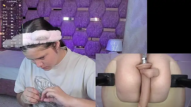 Trianna   online show from 01/10/26, 01:39