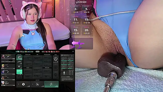 Trianna   online show from 10/02/25, 01:58